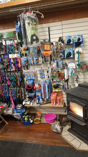 Pet Supply Store «Higbie Farm Supplies Inc», reviews and photos, 3440 Union St, North Chili, NY 14514, USA