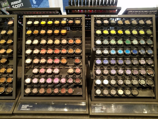 Cosmetics Store «MAC Cosmetics», reviews and photos, 1107 Lincoln Rd, Miami Beach, FL 33139, USA