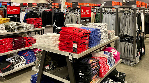 Clothing Store «Nike Factory Store», reviews and photos, 1475 N Burkhart Rd Suite C-200, Howell, MI 48855, USA