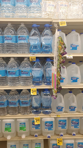 Grocery Store «Vons», reviews and photos, 6170 Hamner Ave, Eastvale, CA 91752, USA