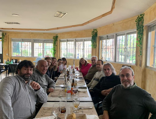 Pelaires Bar restaurante en Pelayos de la Presa