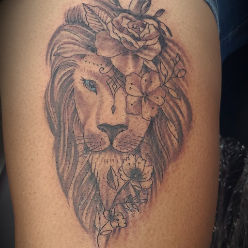 Explore bicep tattoo ideas men, creative tattoo ideas in Garden Grove, available at Dr. Tattoo Studio
