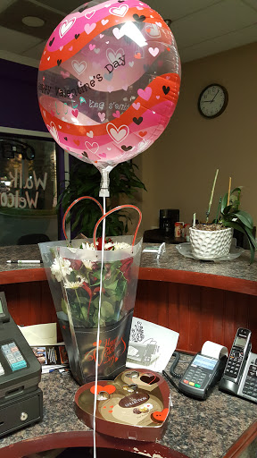 Dry Cleaner «Quality Plus Cleaners», reviews and photos, 2481 McMullen Booth Rd l, Clearwater, FL 33759, USA