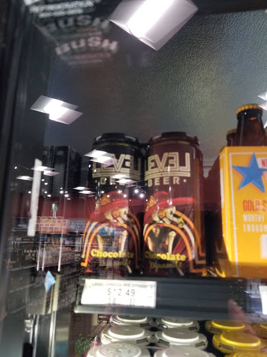 Liquor Store «Woodburn Liquor», reviews and photos, 1519 N Pacific Hwy, Woodburn, OR 97071, USA