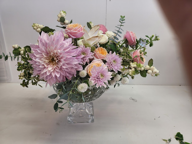Reviews of Zeba Florals in Piha - Florist