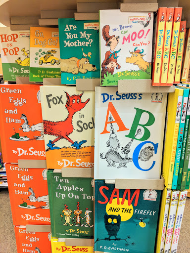 Book Store «Barnes & Noble», reviews and photos, 7849 N Blackstone Ave, Fresno, CA 93720, USA