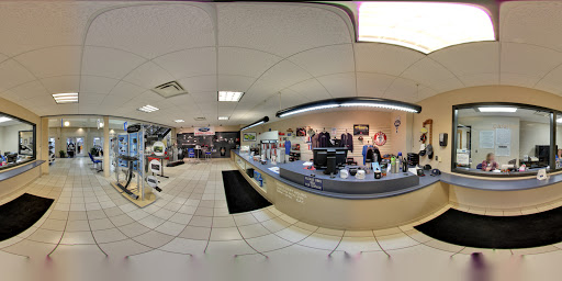 Car Dealer «Hines Park Ford», reviews and photos, 56558 Pontiac Trail, New Hudson, MI 48165, USA