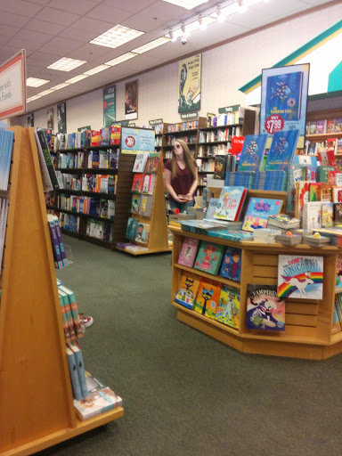 Book Store «Barnes & Noble», reviews and photos, 1091 El Camino Real, Redwood City, CA 94063, USA