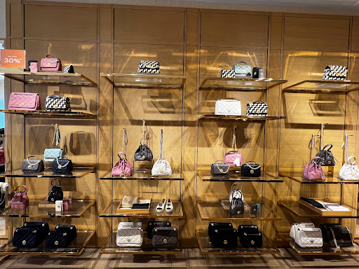 Shopping Mall «Allen Premium Outlets», reviews and photos, 820 Stacy Rd, Allen, TX 75013, USA