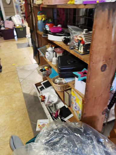 Thrift Store «All you need is thrift», reviews and photos, 148 W Hoffman Ave, Lindenhurst, NY 11757, USA