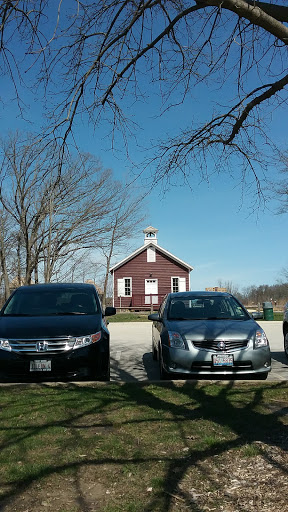 Recreation Center «Little Red Schoolhouse Nature Center», reviews and photos, 9800 Willow Springs Rd, Willow Springs, IL 60480, USA