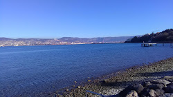 Molo T Beach'in fotoğrafı - rahatlamayı sevenler arasında popüler bir yer