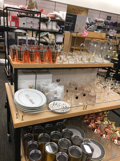 Department Store «Nordstrom Rack», reviews and photos, 3920 124th Ave SE, Bellevue, WA 98006, USA