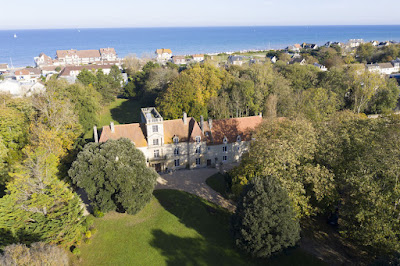 Château de Bernières à Bernières-sur-Mer