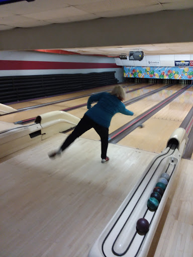 Bowling Alley «Bangor-Brewer Bowling Lanes», reviews and photos, 534 Wilson St, Brewer, ME 04412, USA