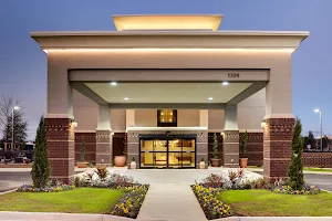 Hampton Inn & Suites Cordele image