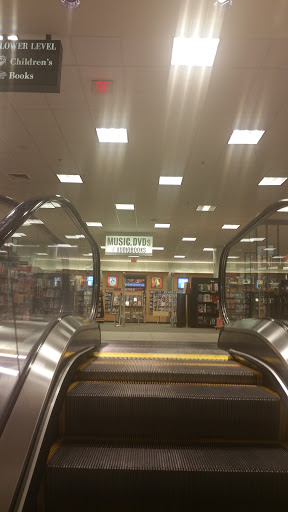 Book Store «Barnes & Noble», reviews and photos, 100 Greyrock Pl, Stamford, CT 06901, USA