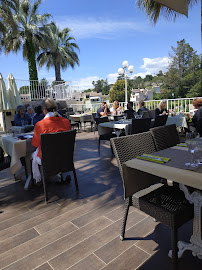 Atmosphère du Restaurant Club House Domaine Hauts Vaugrenier à Villeneuve-Loubet - n°1
