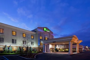 Holiday Inn Express Toledo-Oregon, an IHG Hotel image