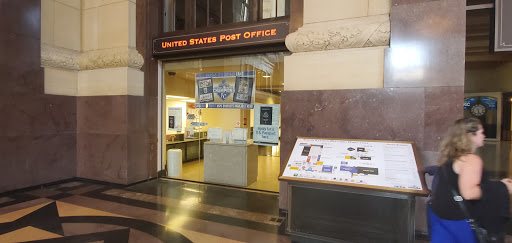 Post Office «United States Postal Service», reviews and photos, 30 W Pershing Rd #112, Kansas City, MO 64108, USA