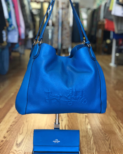 Consignment Shop «SecondHand Savvys», reviews and photos, 210 S Kings Ave, Brandon, FL 33511, USA