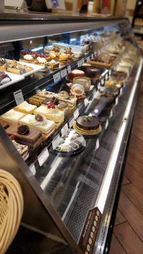 Grocery Store «The Fresh Market», reviews and photos, 1805 Rudy Ln, Louisville, KY 40207, USA