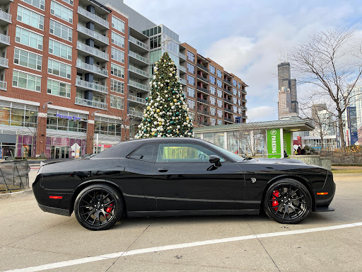 Movie Theater «ShowPlace ICON Theatres at Roosevelt Collection with ICON•X - Chicago», reviews and photos, 1011 S Delano Ct, Chicago, IL 60605, USA