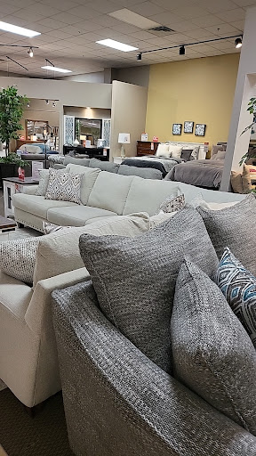 Furniture Store «Slumberland Furniture», reviews and photos, 1831 E Independence St, Springfield, MO 65804, USA