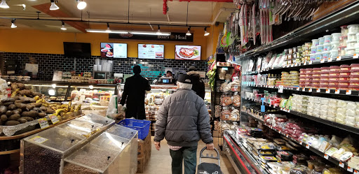 Supermarket «Associated Supermarket», reviews and photos, 3754 90th St, Flushing, NY 11372, USA