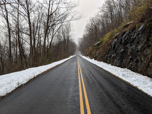 Tourist Attraction «French Broad Overlook», reviews and photos, 3938 Blue Ridge Pkwy, Arden, NC 28704, USA