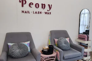 Peony Nail Art & Eyelash image