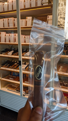 Tobacco Shop «The Cigar Republic», reviews and photos, 109 South St, Danbury, CT 06810, USA