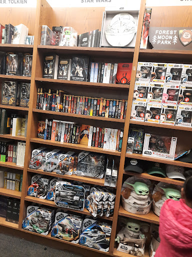 Book Store «Books-A-Million», reviews and photos, 195 Fox Valley Center A1, Aurora, IL 60504, USA