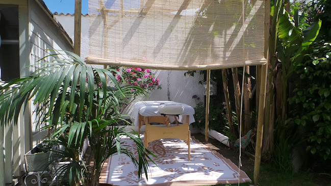 Holistic Garden Massage
