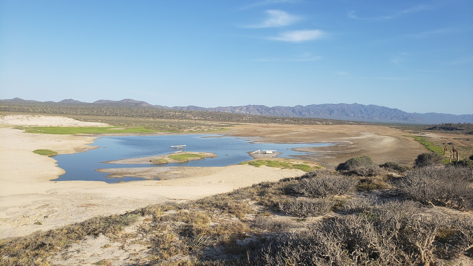 Photo de Playa La Bufadora avec droit et long