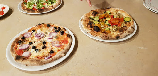 Exploit Pizzeria in Barletta, Provincia di Barletta-Andria-Trani