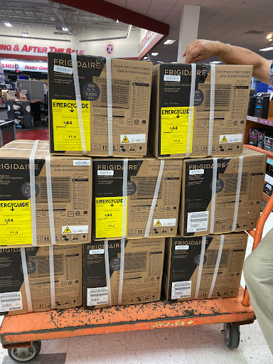 Appliance Store «P.C. Richard & Son», reviews and photos, 136 Elm St, Enfield, CT 06082, USA