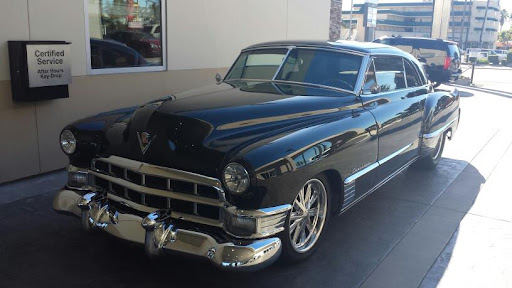 Cadillac Dealer «Symes Cadillac», reviews and photos, 3475 E Colorado Blvd, Pasadena, CA 91107, USA