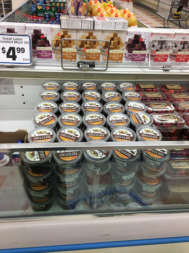 Shopping Mall «Woburn Mall», reviews and photos, 296 Mishawum Rd, Woburn, MA 01801, USA