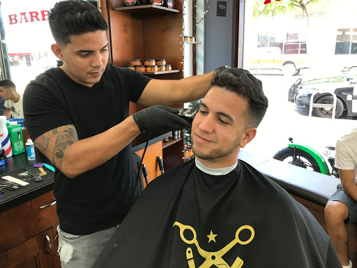 Barber Shop «Miami Beach Barber Shop», reviews and photos, 1114 Normandy Dr, Miami Beach, FL 33141, USA