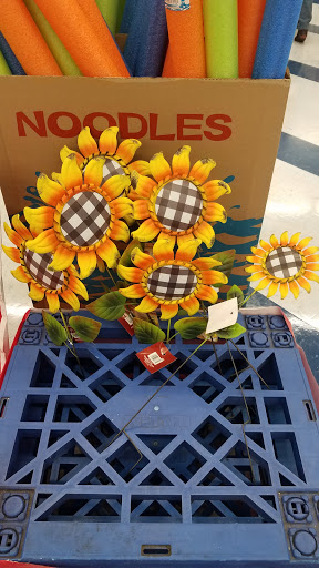 Discount Store «99 Cents Only Stores», reviews and photos, 3600 Klose Way, Richmond, CA 94806, USA