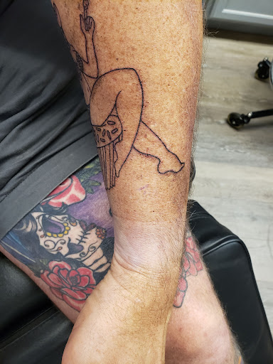 Tattoo Shop «Merritt Tattoos», reviews and photos, 218 N Main St, London, KY 40741, USA