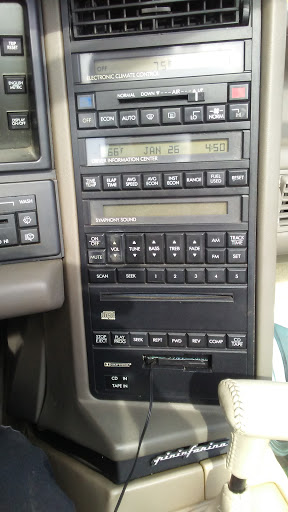 Used Car Dealer «Discover Auto Center», reviews and photos, 790 S Erie Blvd, Hamilton, OH 45011, USA