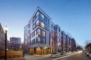 Camden Street Apartments, 150 image