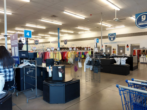 Thrift Store «Thunderbird & Dysart Goodwill Retail Store & Donation Center», reviews and photos, 13055 W Thunderbird Rd, El Mirage, AZ 85335, USA