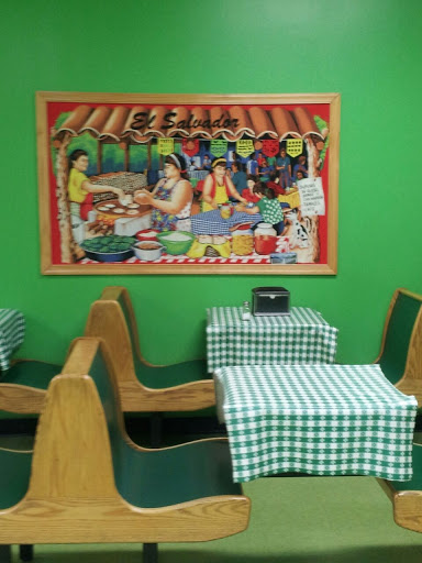 Supermarket «Selectos Latin Market & Deli», reviews and photos, 3810 Jefferson Davis Hwy, Fredericksburg, VA 22408, USA