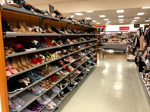 Department Store «T.J. Maxx», reviews and photos, 99 Gateway Dr, Mechanicsburg, PA 17055, USA