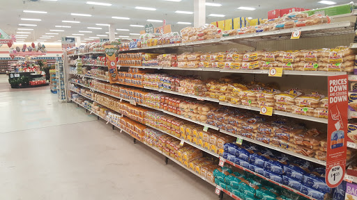 Grocery Store «Winn-Dixie», reviews and photos, 1122 N Main St, Bushnell, FL 33513, USA