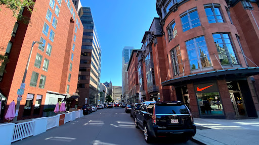 Clothing Store «Nike Boston», reviews and photos, 200 Newbury St, Boston, MA 02116, USA