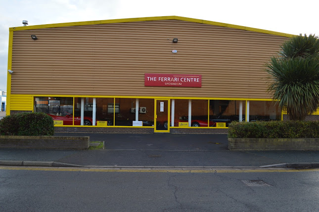 Parkwood Industrial Estate, Target Business Centre, Bircholt Rd, Maidstone ME15 9YY, United Kingdom